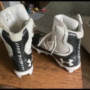 Football cleats size 7